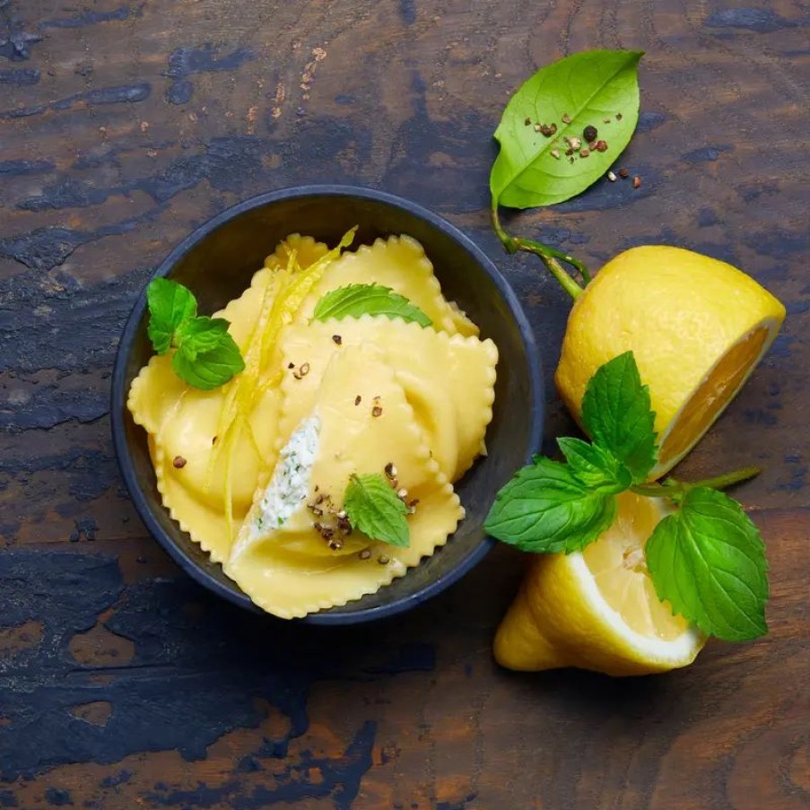 Essen & Trinken Hagen Grote | Frische toskanische Ravioli mit Zitrone aus Sorrento IGP und Minze