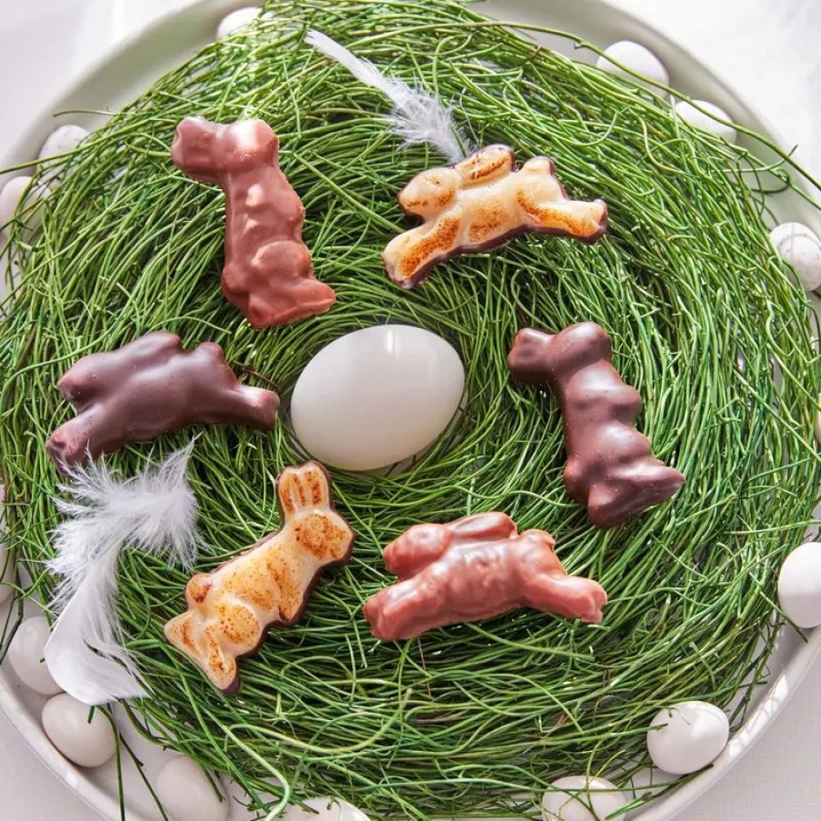 Ostern Hagen Grote | Feinste Edelmarzipan-Osterhasen mit Schokoladen-Kuvertüre oder klassisch geflämmt