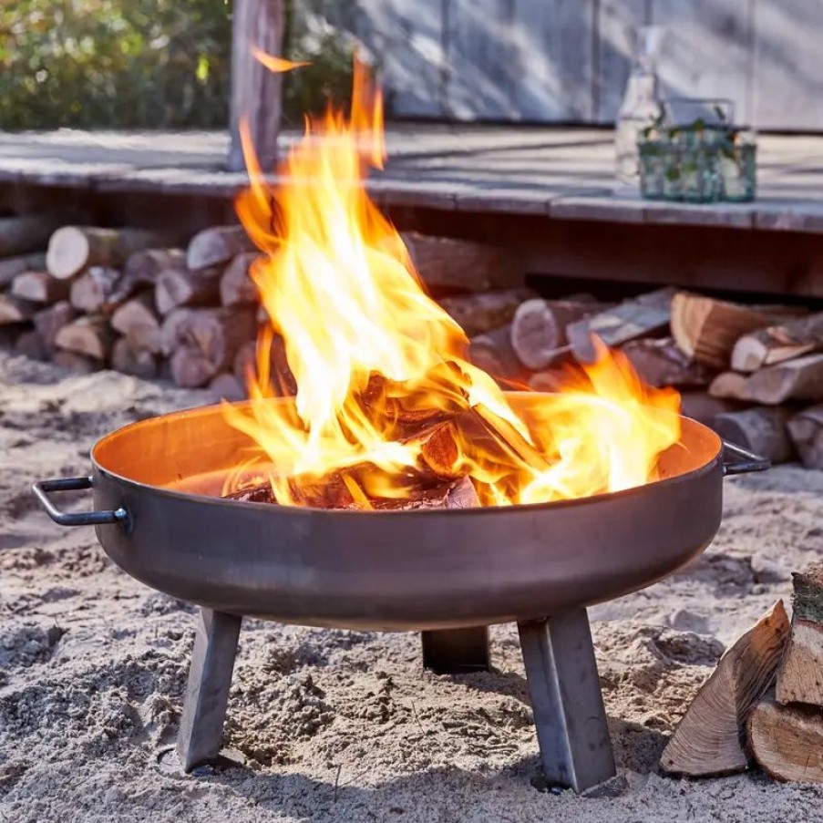 Essen & Trinken Hagen Grote | Feuerschale zu Flammlachsbrettern: Einzigartige finnische Lachs-Spezialität authentisch am Feuer zubereiten