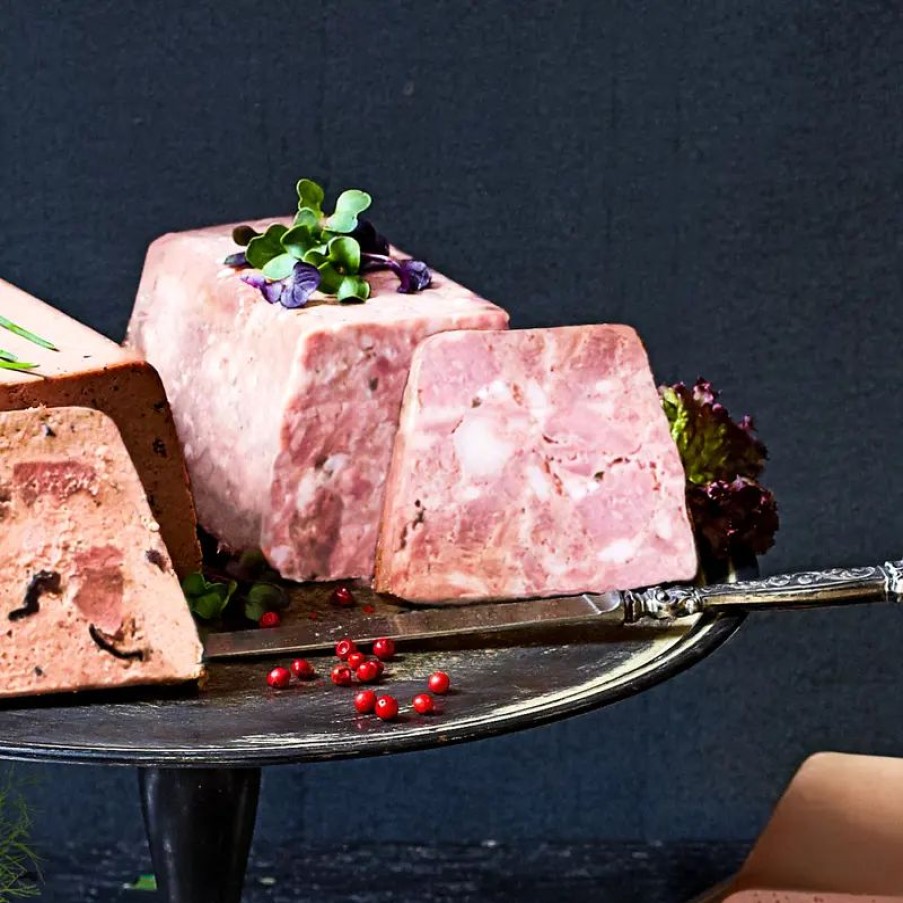 Essen & Trinken Hagen Grote | Kulinarisch Spitze - zartschmelzende Mousses und Terrinen aus der Bretagne: Terrine de lapin au romarin