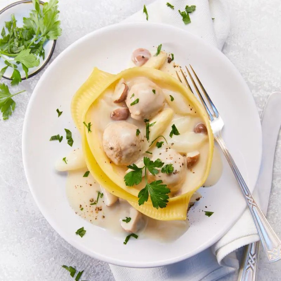 Essen & Trinken Hagen Grote | Delikatesse: Poularden-Klößchen in würzigem Geflügelfond