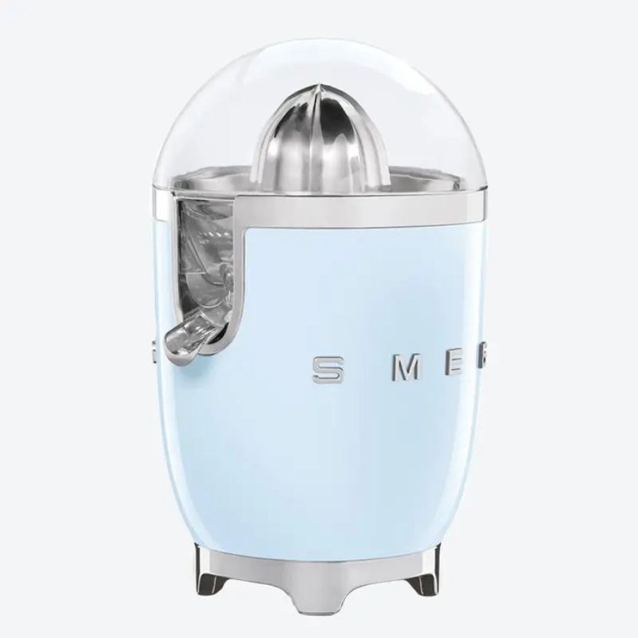 K Chenger Te Hagen Grote | SMEG Zitruspresse verbindet eleganten Retro-Look mit modernster Technik